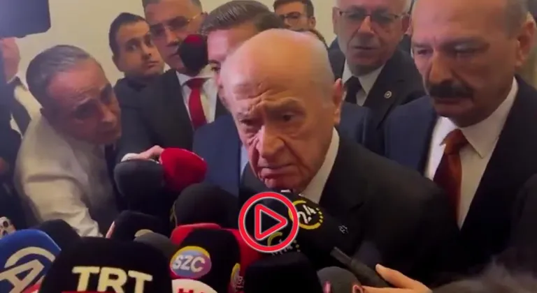 Bahçeli 'Erdoğan sorusunu' soran gazeteciyi azarladı: 'Mesleği bırak'