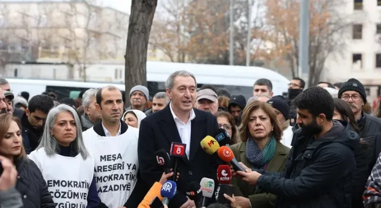 Bakırhan: Öcalan ‘Ben hazırım’ diyor, siz ne yapıyorsunuz?