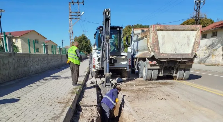 Büyükşehir Belediyesi mahalledeki drenaj hattı sorununu kalıcı olarak çözdü