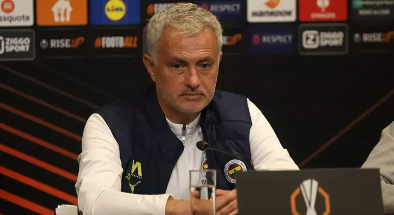 Jose Mourinho'dan Manchester United'a gönderme! ''Zor bir maç olacağını biliyorlar''