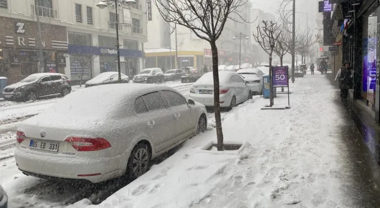 Kar yağışı Van’da kaç gün daha sürecek? İşte Van’ın yeni hava durumu…