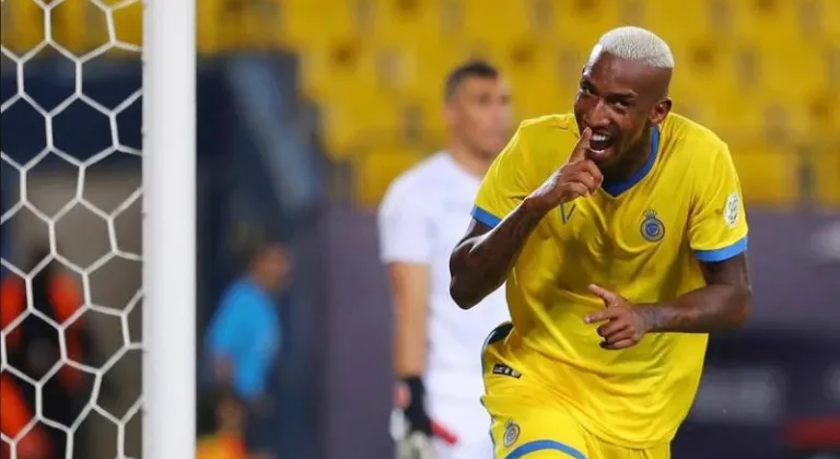 Talisca'dan Fenerbahçe taraftarını heyecanlandıran hamle!